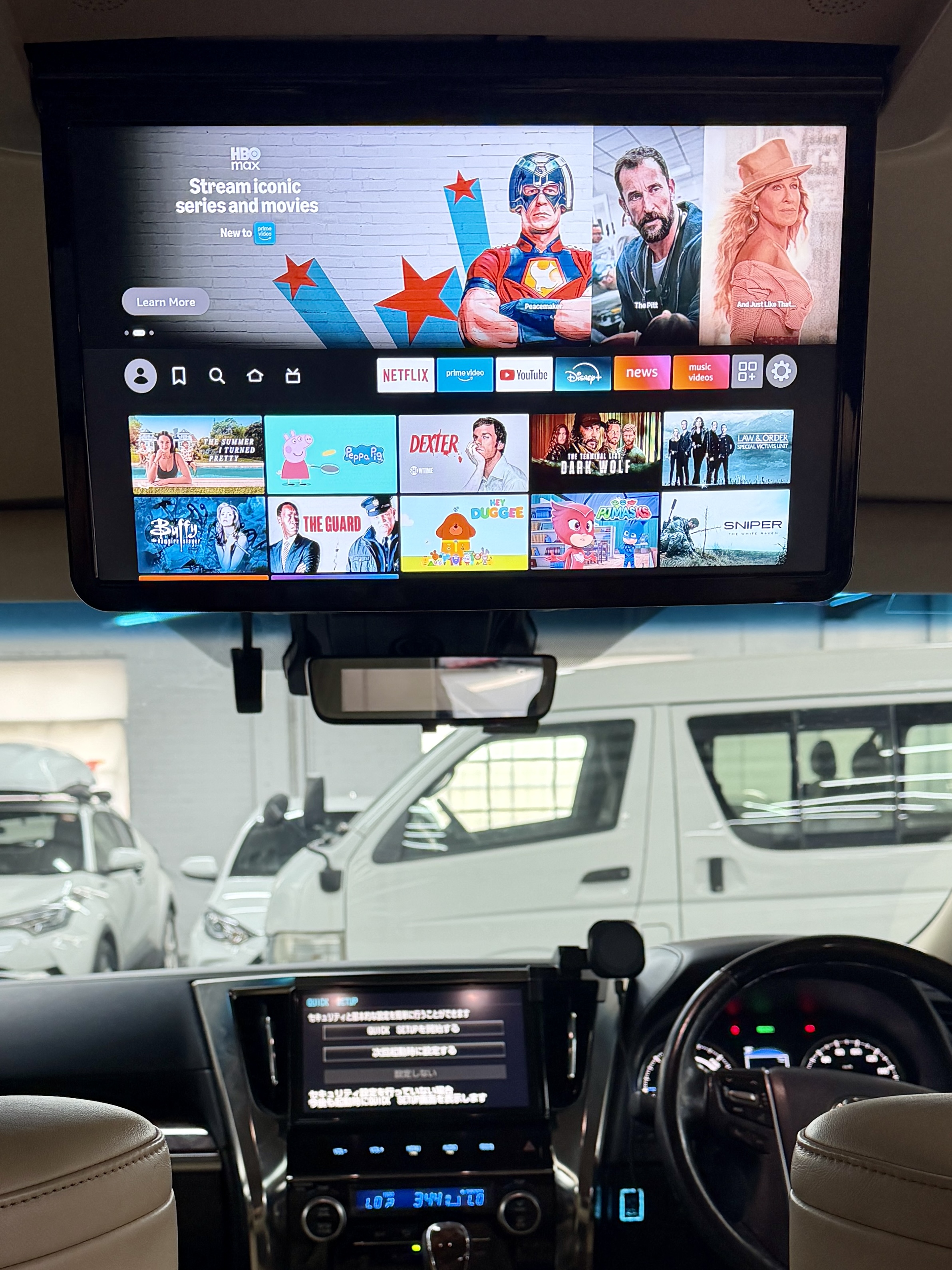 Toyota Alphard Executive Lounge photo 8